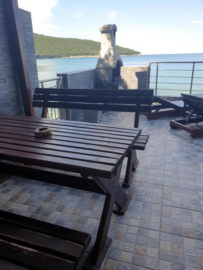 Holiday House Kruce ウルツィニ エクステリア 写真
